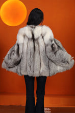 Load image into Gallery viewer, Natural Saga platinum gold fox fur coat &amp; jacket
