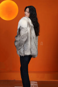 Natural Saga platinum gold fox fur coat & jacket