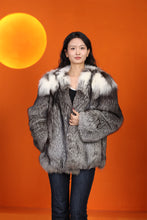 Load image into Gallery viewer, Natrual Saga platinum gold fox fur coat &amp; jacket
