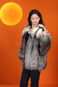 Natrual Saga platinum gold fox fur coat & jacket