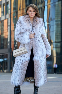 Classic Bobcat Fur Coat (Natural) Collared