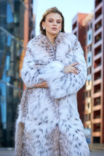 Load image into Gallery viewer, Classic Bobcat Fur Coat (Natural) Collared
