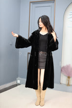 Load image into Gallery viewer, Full length natural Saga mink fur coat
