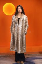 Load image into Gallery viewer, Full length women&#39;s natural lynx fur coat with shawl collar
