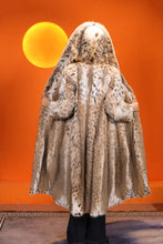 Load image into Gallery viewer, Full length women&#39;s natural lynx fur hooded coat
