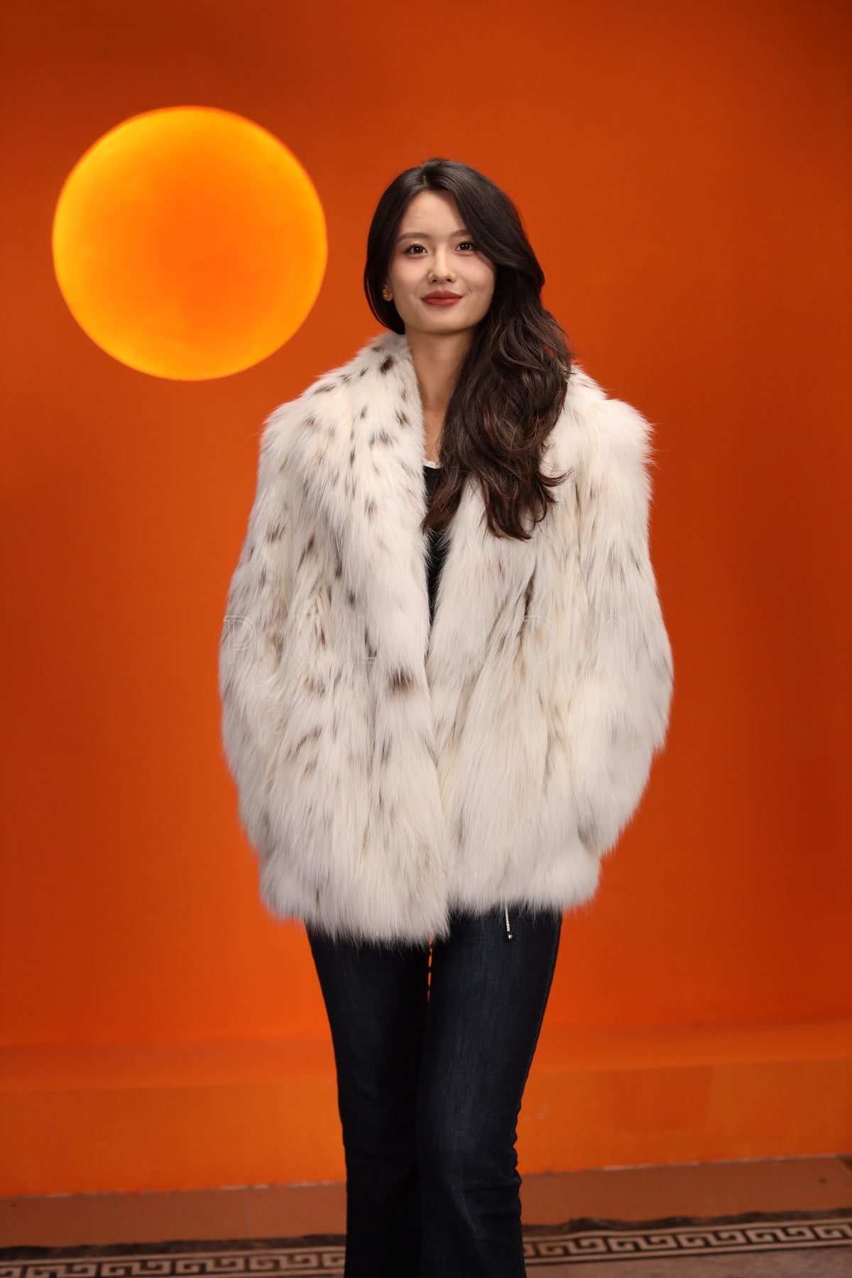 Natural lynx fur coat & jacket with shawl collar