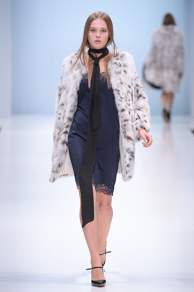 Saga fox fur coat  in imitation of lynx fur